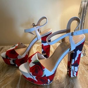 NEW Akira floral red and white platforms size 6